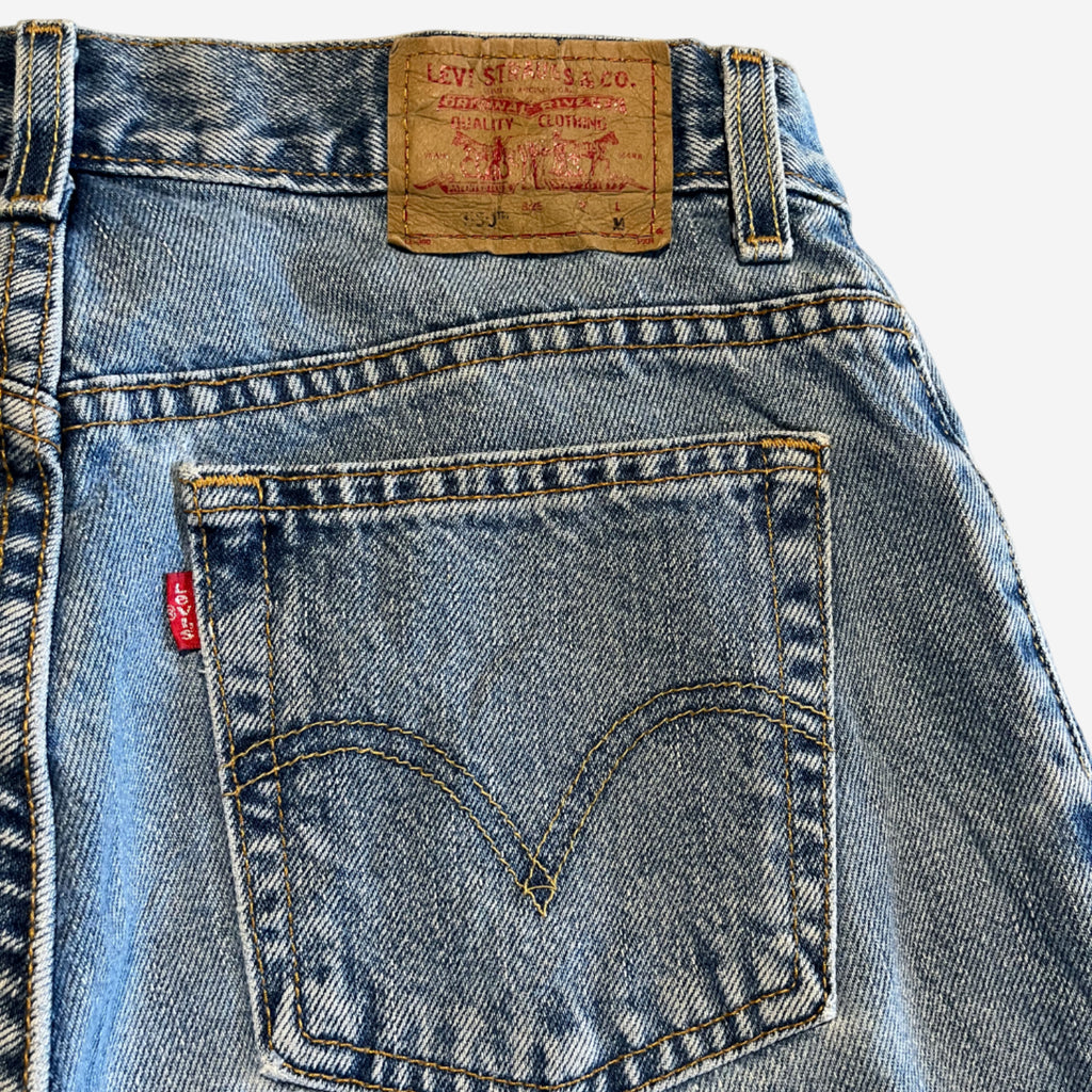 550' Classic Relaxed Fit Jeans (M)