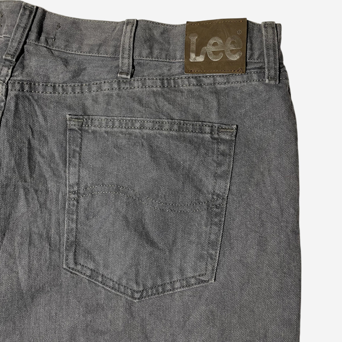 Lee Relaxed fit W42 x L30