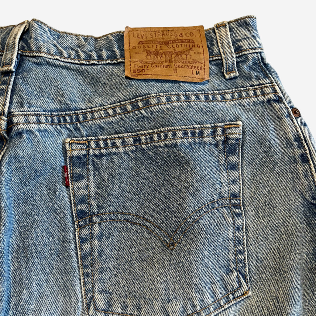 550' Classic Relaxed Fit Jeans (M)