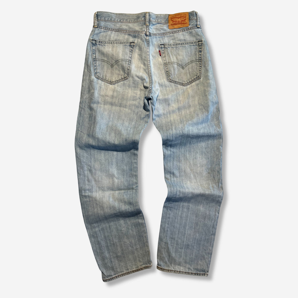 751' Straight Fit Jeans (W32 x L32)