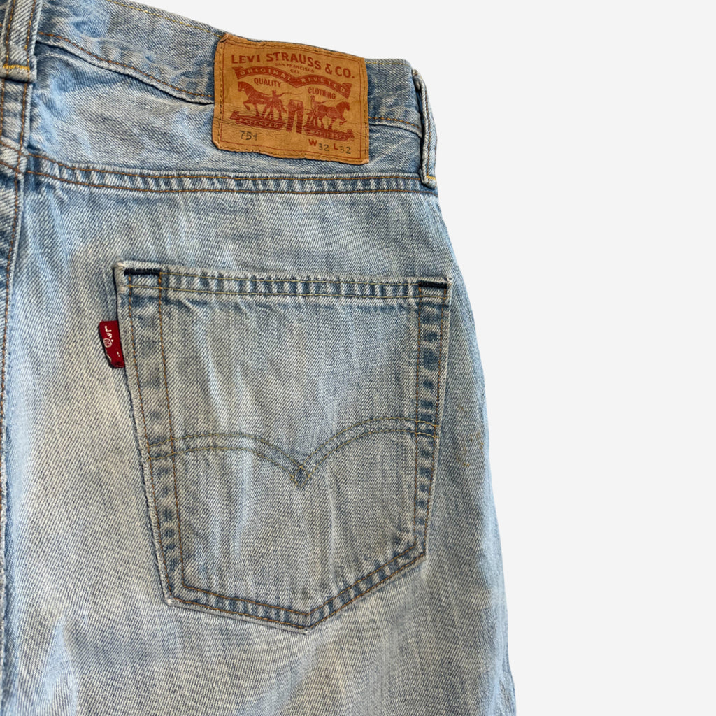 751' Straight Fit Jeans (W32 x L32)