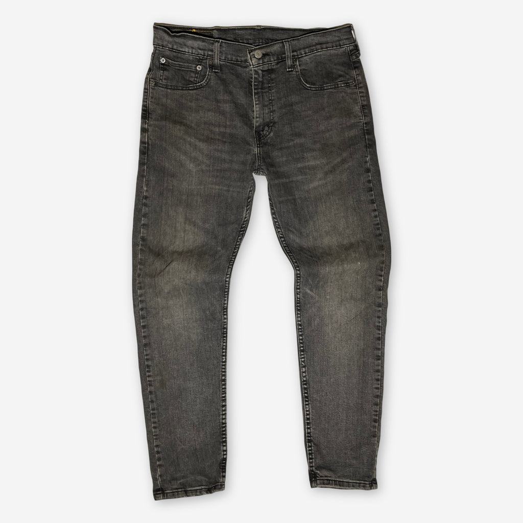 Levi's 502 Tapered Fit W33 x L30