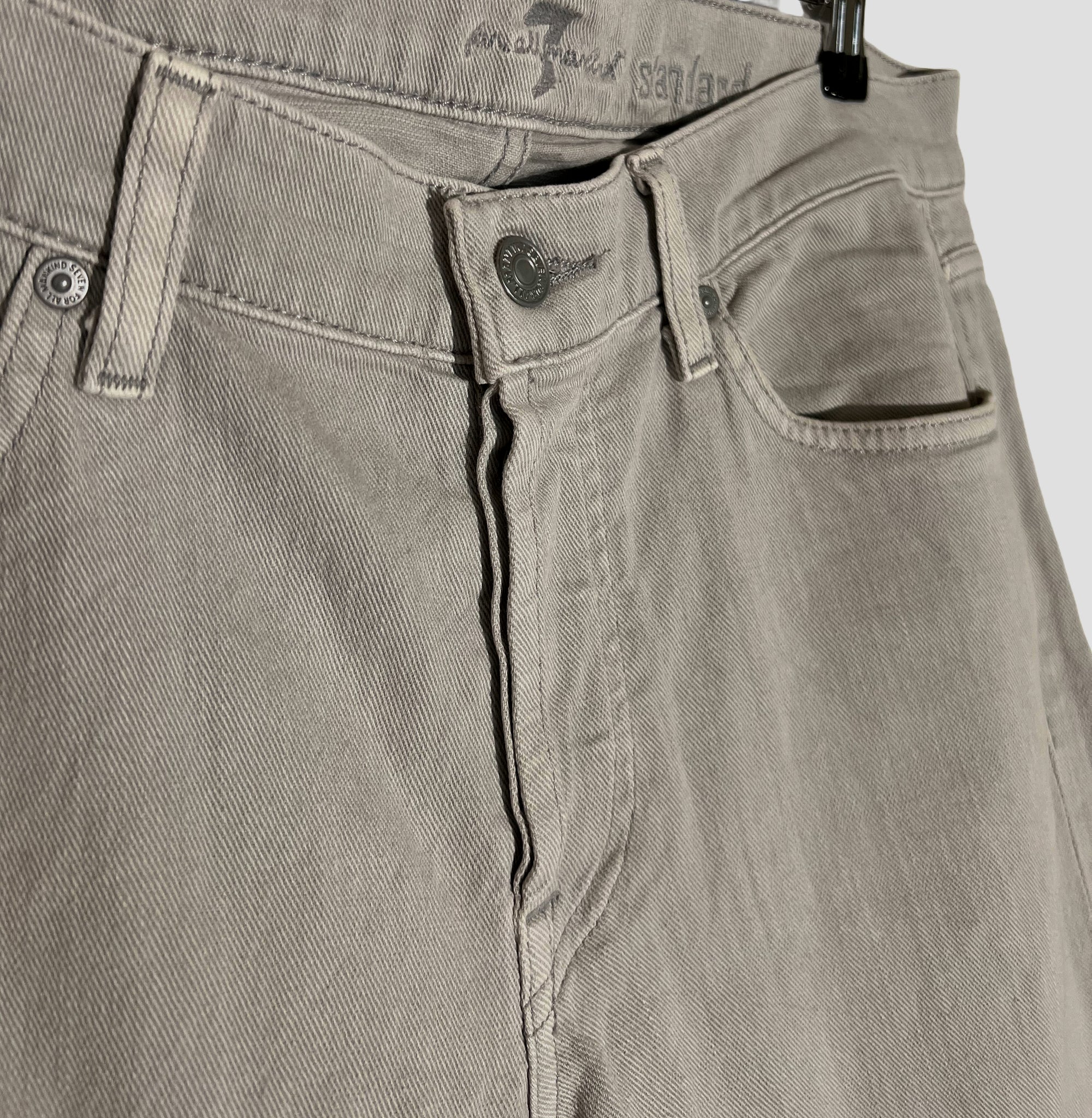Standard Fit Jeans (33) - Evinto
