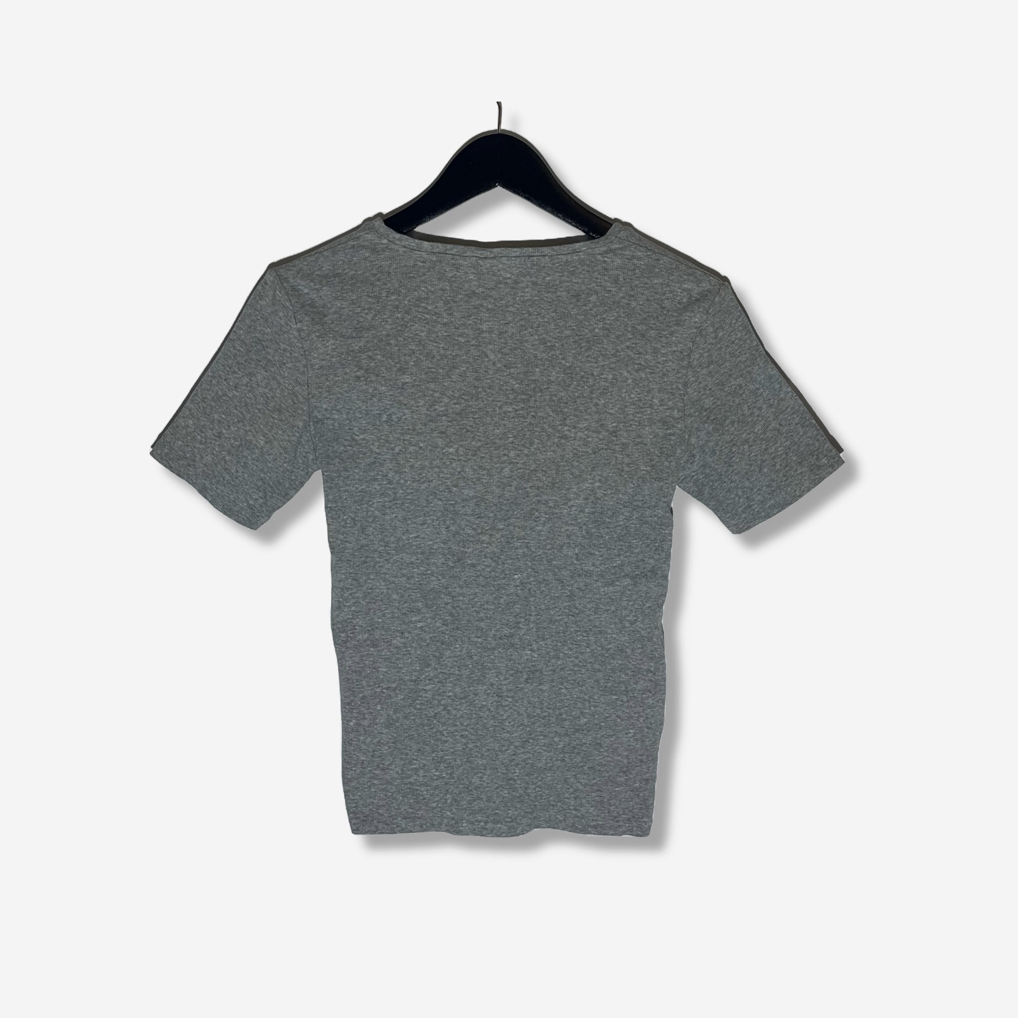 T-shirt - v-ringad (M) - Evinto