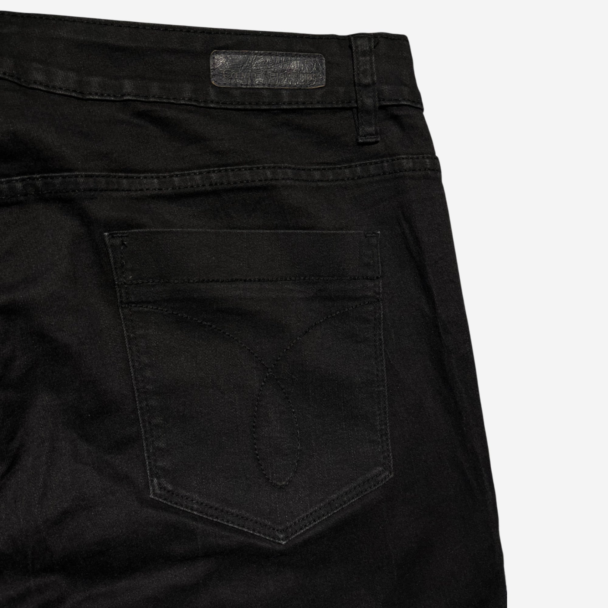 Tapered Fit Jeans (W32)