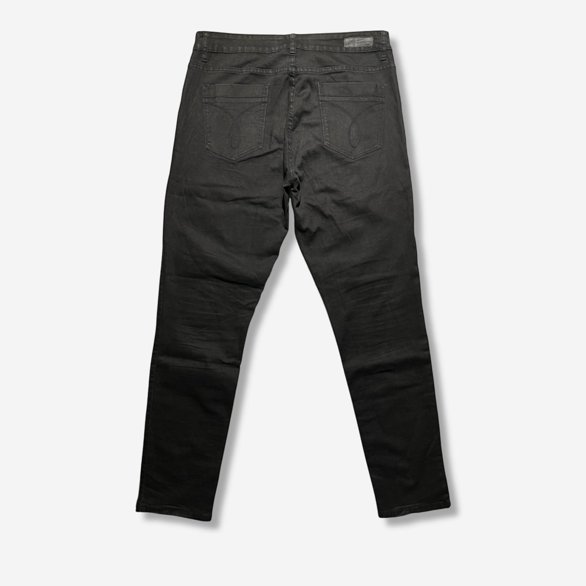 Tapered Fit Jeans (W32)
