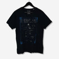 T-shirt med design (L) - Evinto