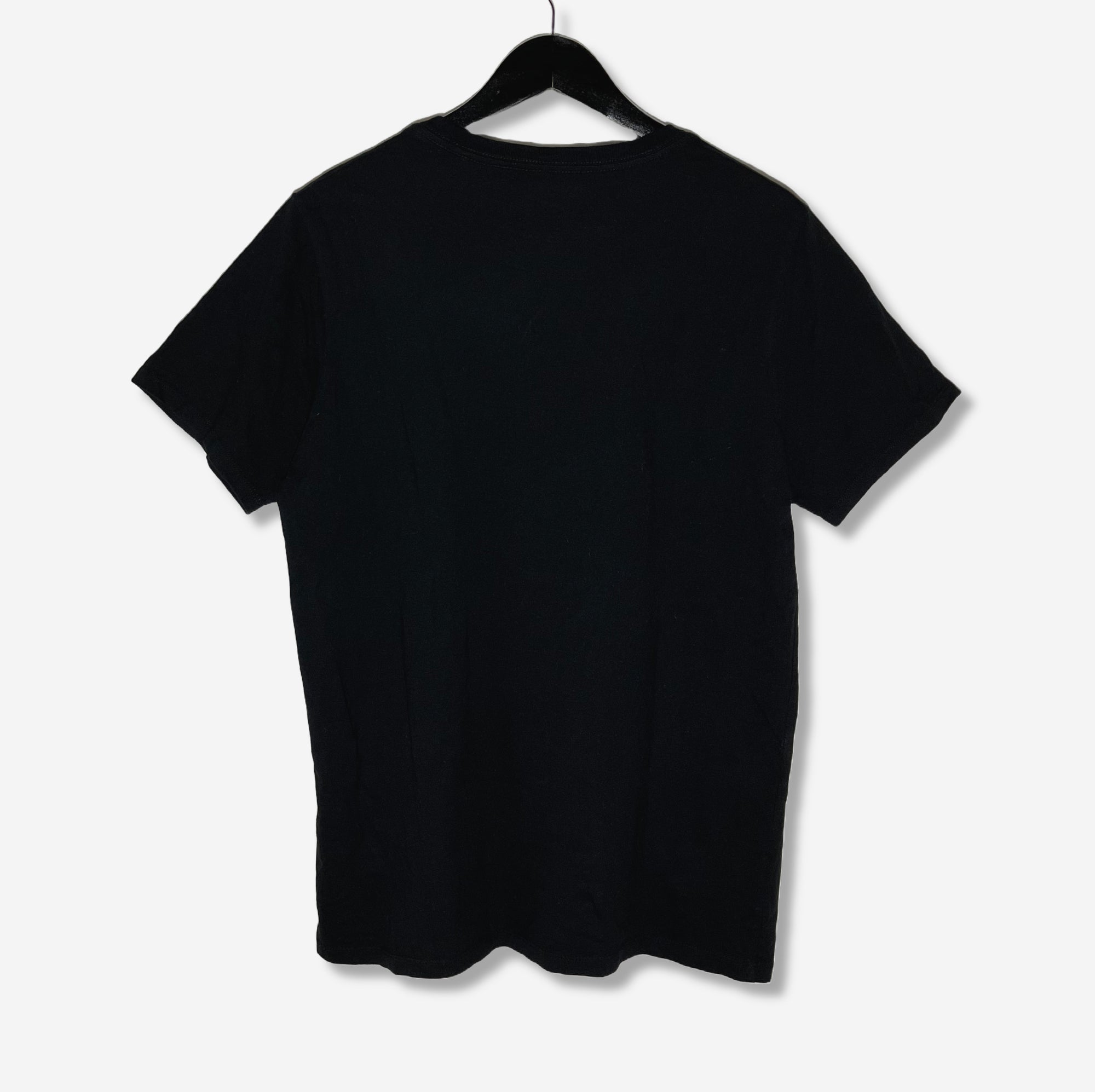 T-shirt med design (L) - Evinto