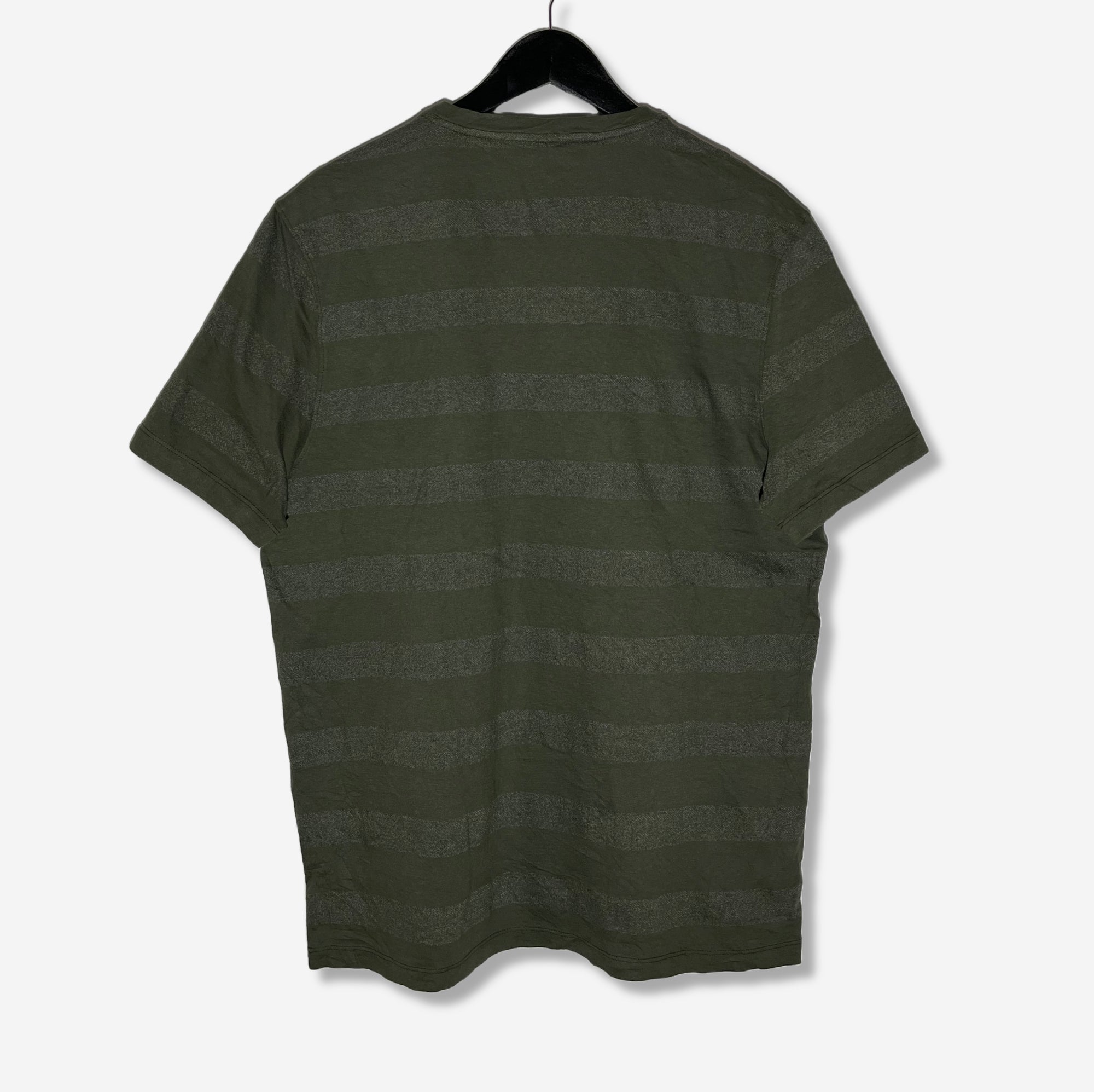 Randig T-shirt (L) - Evinto