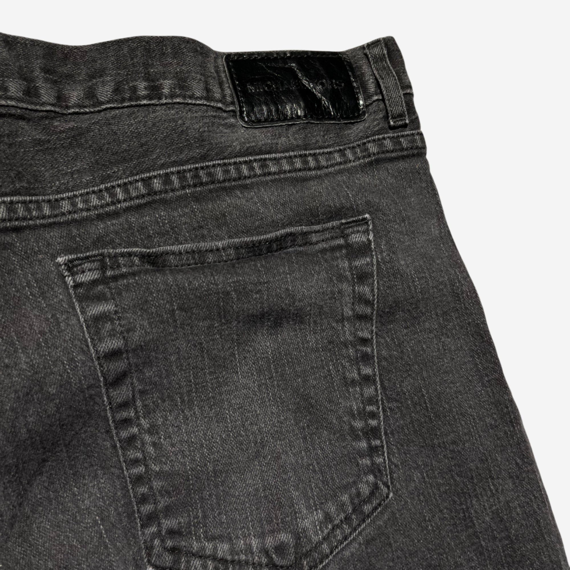 Classic Fit Jeans (W36 x L32)