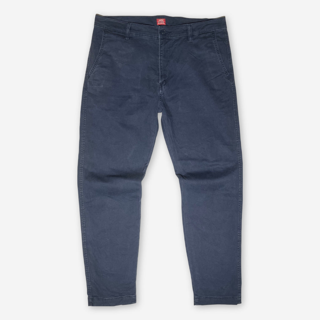 Levi's Tapered fit W34 x L30