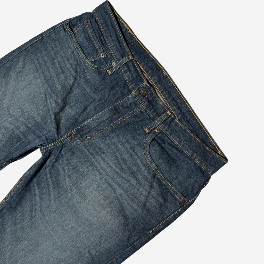 Levi's 502 Tapered Fit W36 x L32