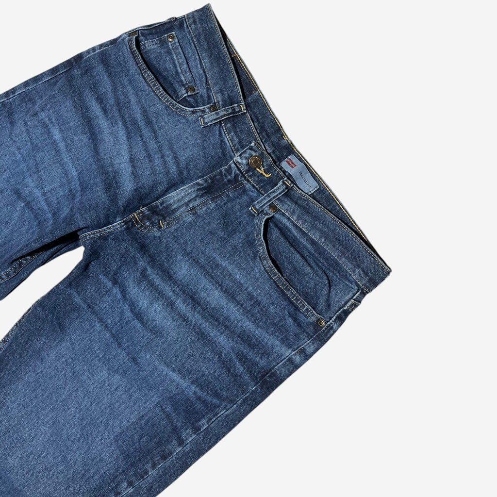 Wrangler Relaxed fit W32 x L30