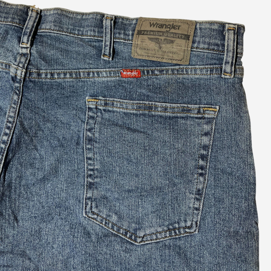 Wrangler Regular fit W42 x L30