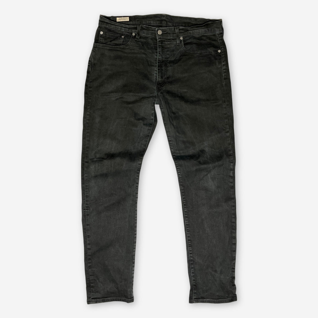 Levi's 502 Tapered Fit W36 x L32