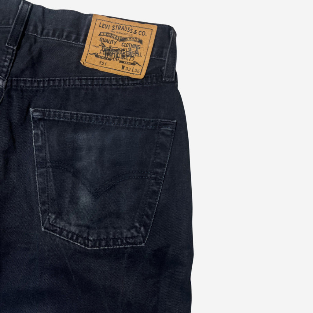 551' Straight Fit Jeans (W33 x L36)