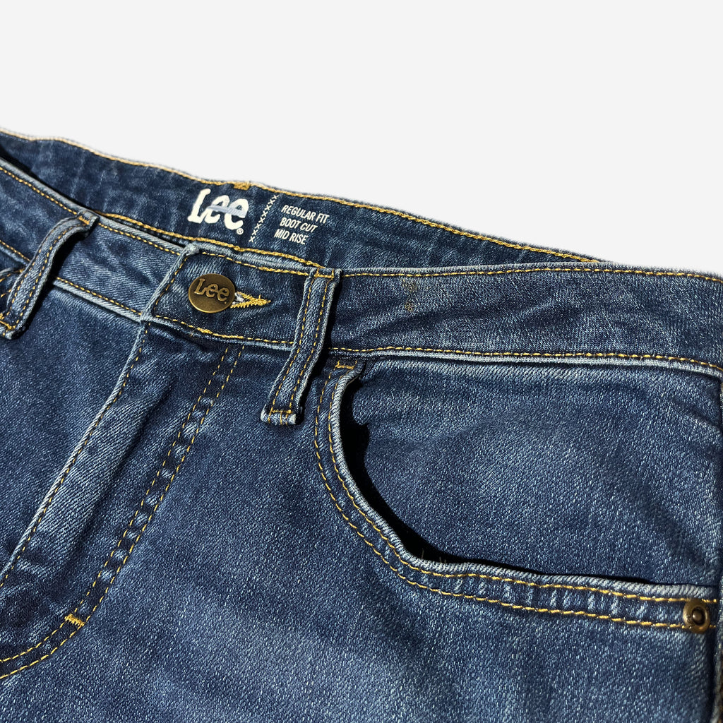 Bootcut Regular Fit Jeans (W32 x L29)