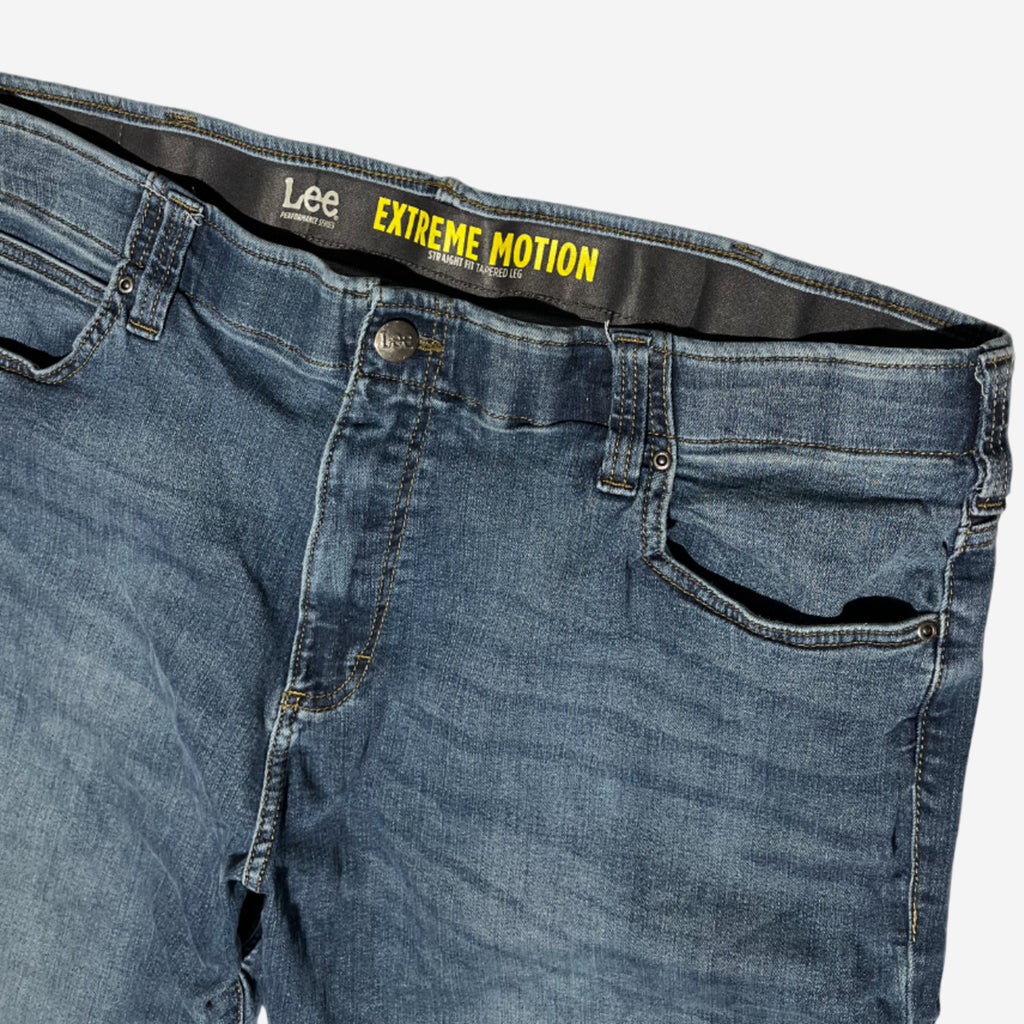 Straight Fit Jeans (W46 x L30)