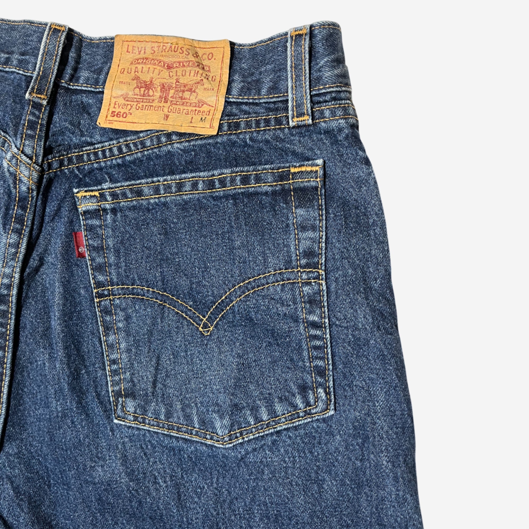 560' Loose Fit Jeans (W32 x L32)