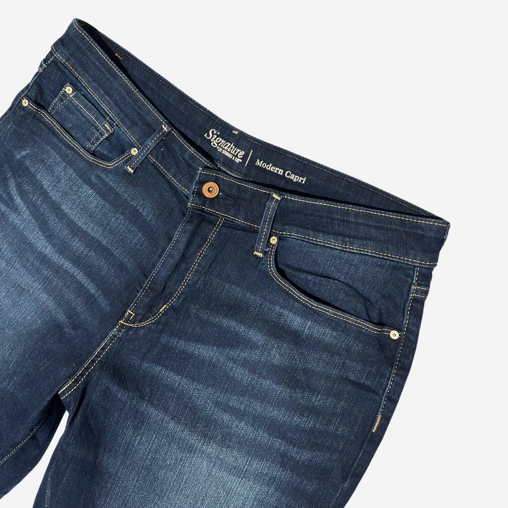 Modern Capri Jeans (W33) - Evinto
