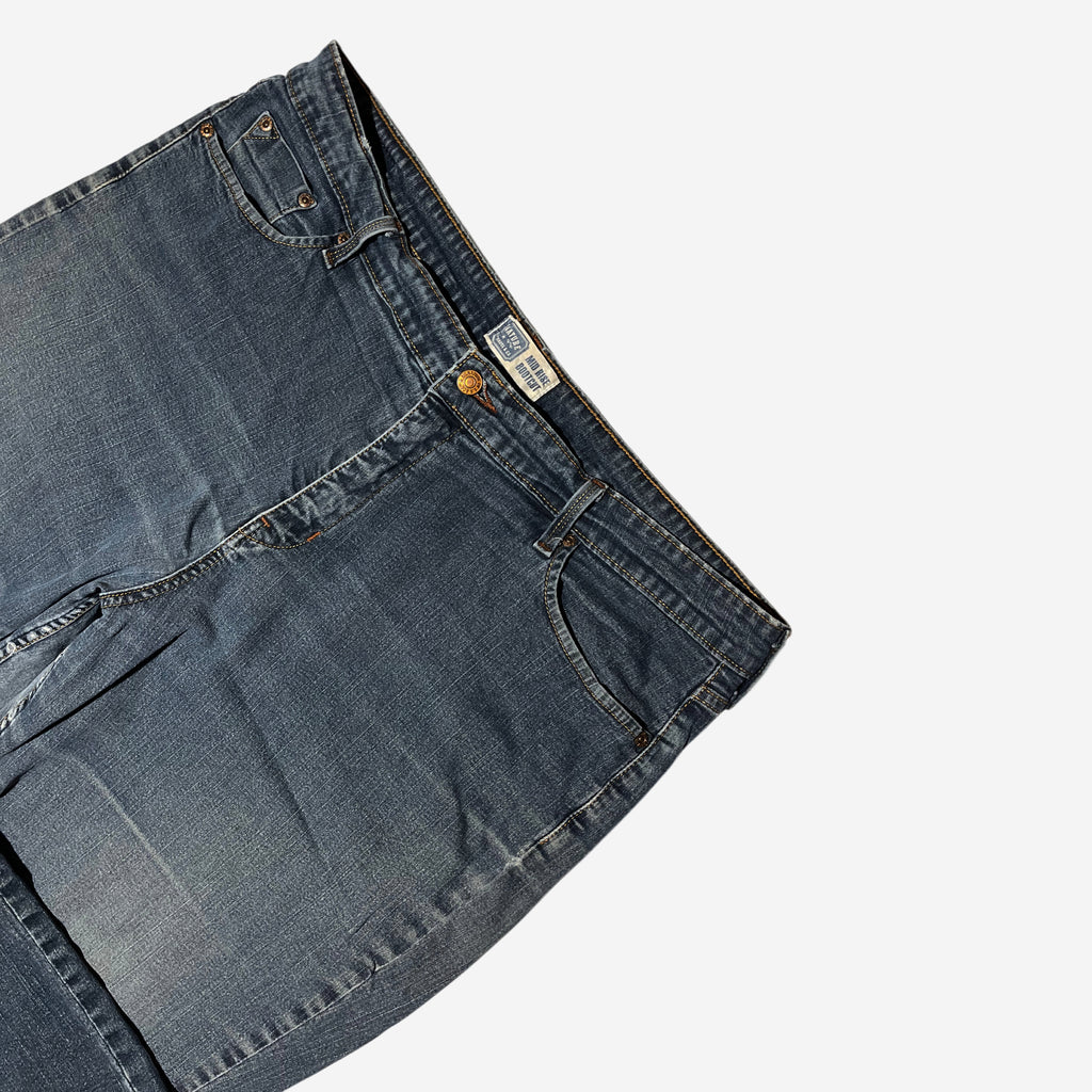 Mid Rise Bootcut Jeans (W38 x L30)