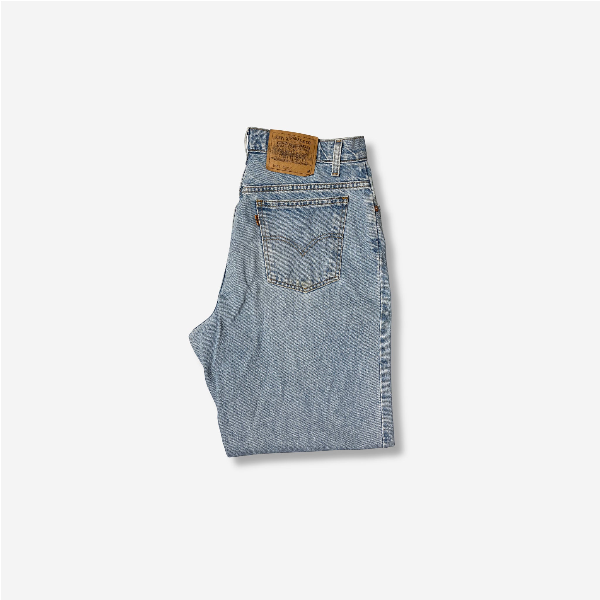 951' Relaxed Tapered Jeans (W34 x L30)
