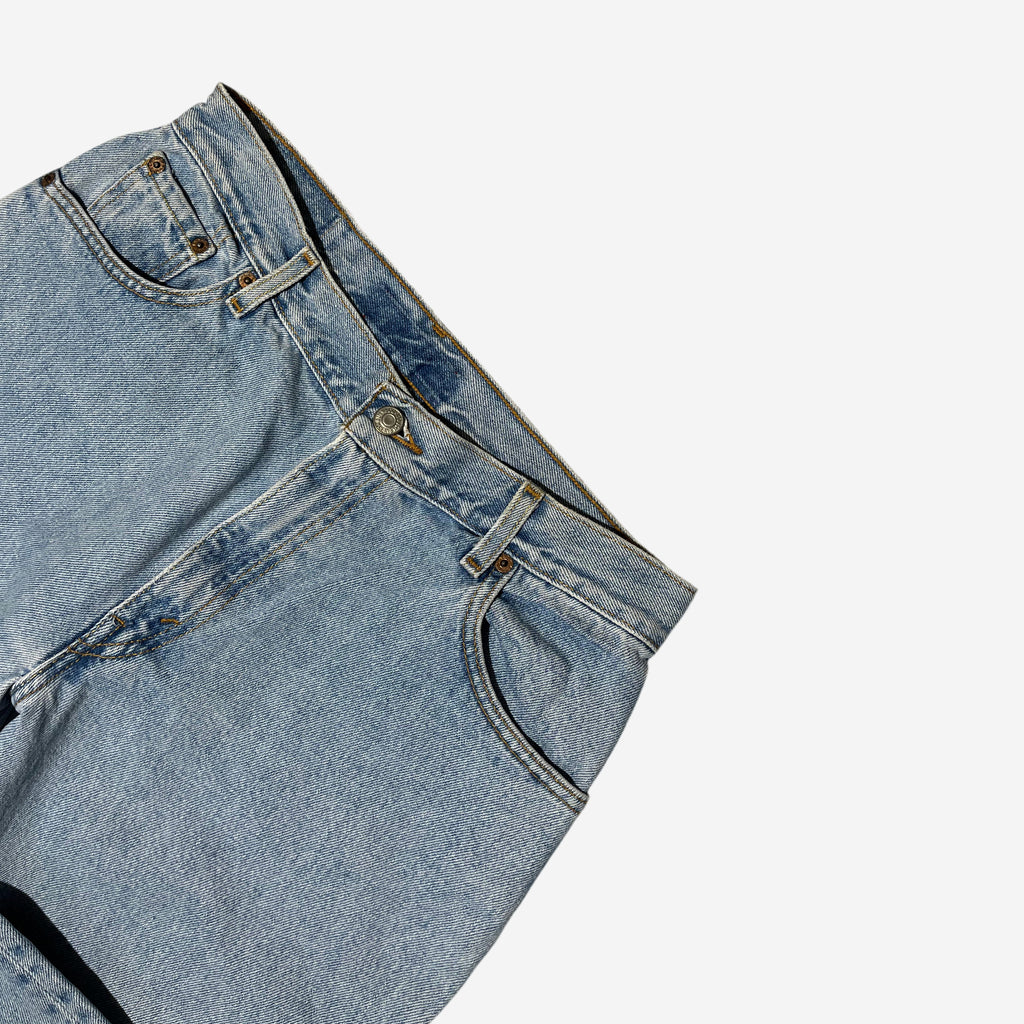 Tapered Fit Jeans (W32 x L28)