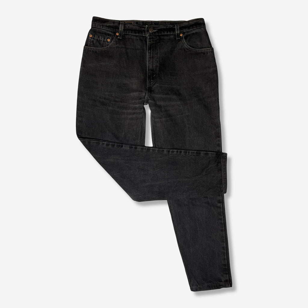 550' Relaxed Fit Jeans (W34 x L30)