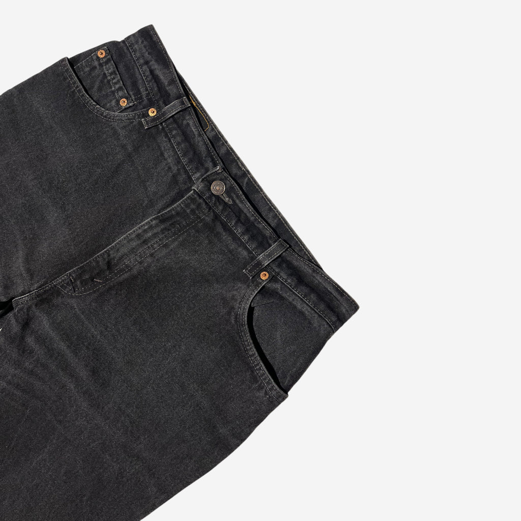 550' Relaxed Fit Jeans (W34 x L30)