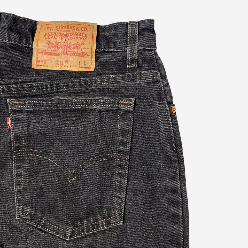 550' Relaxed Fit Jeans (W34 x L30)