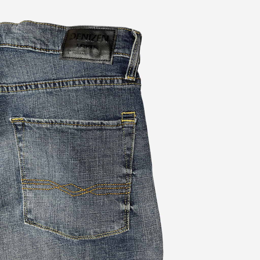 232' Slim Straight Jeans (W32 x L30)