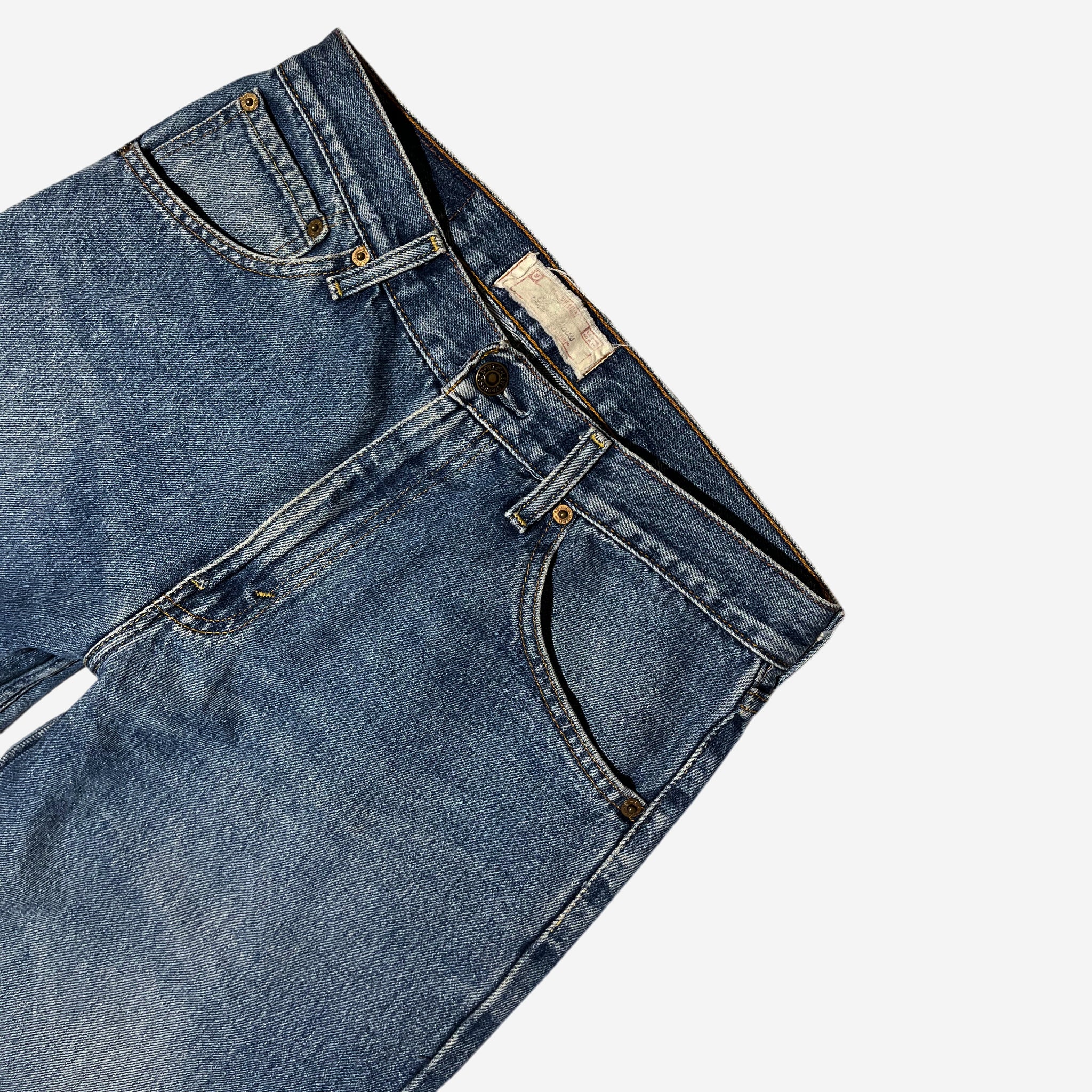 502' Tapered Fit Jeans (W32 x L32)