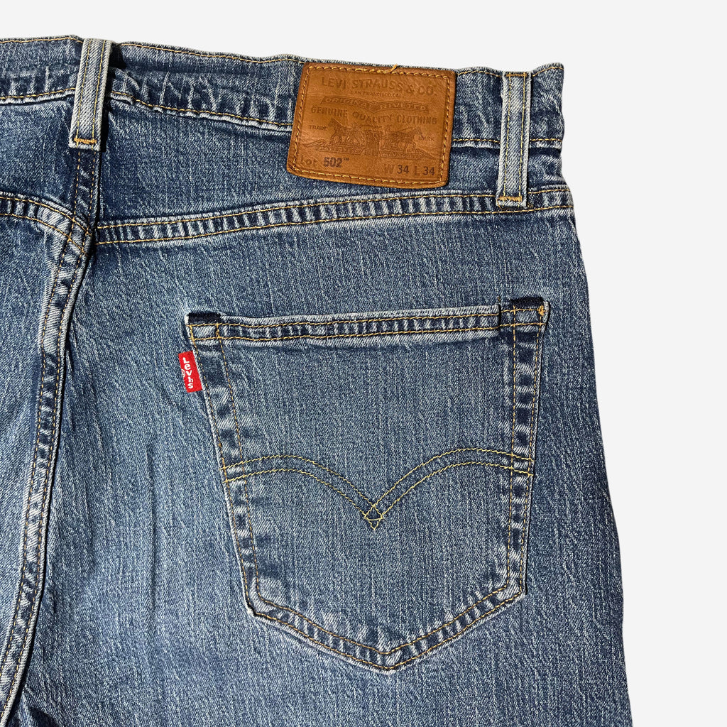 502' Tapered Fit Jeans (W34 x L34)