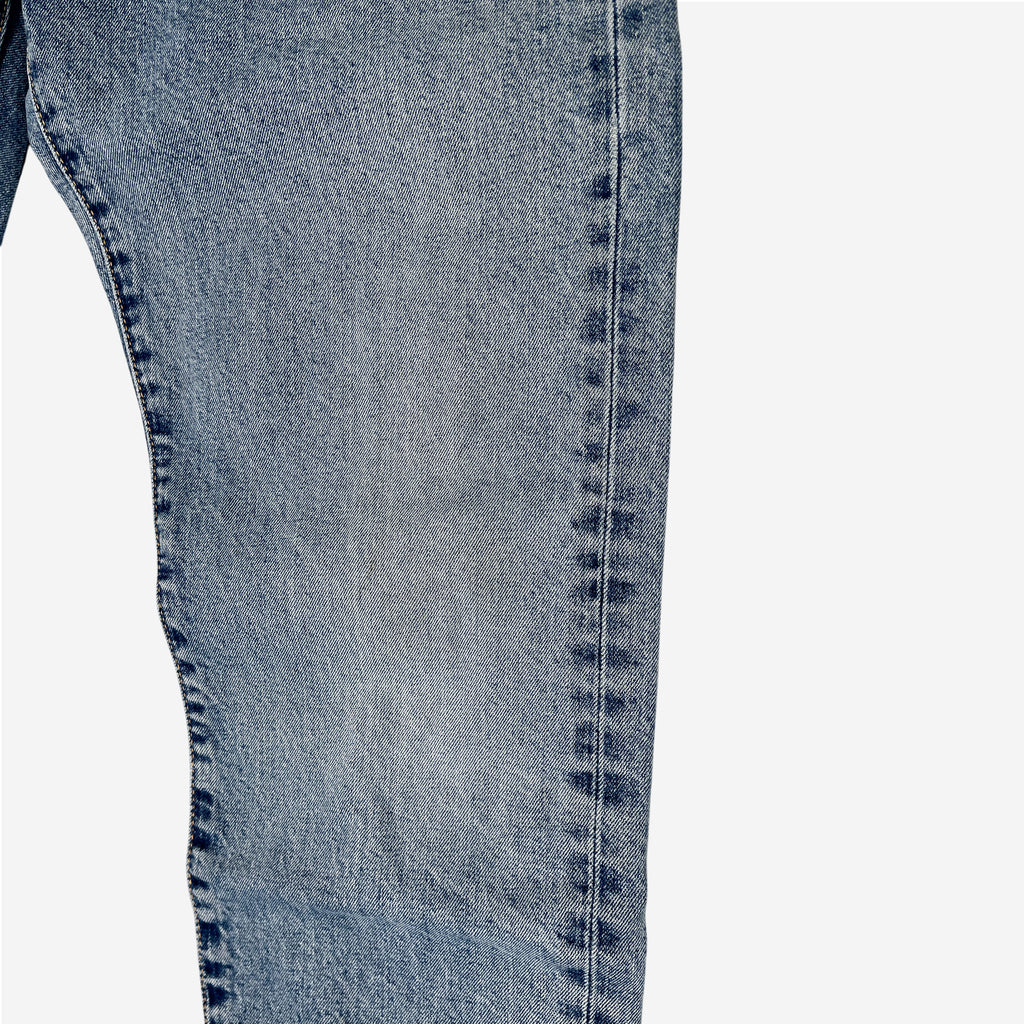 502' Tapered Fit Jeans (W32 x L32)