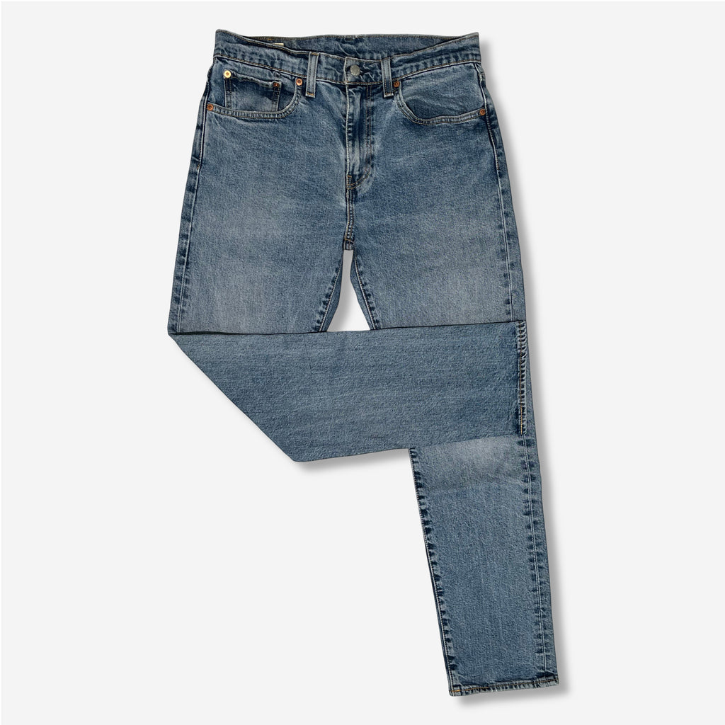 502' Tapered Fit Jeans (W32 x L32)