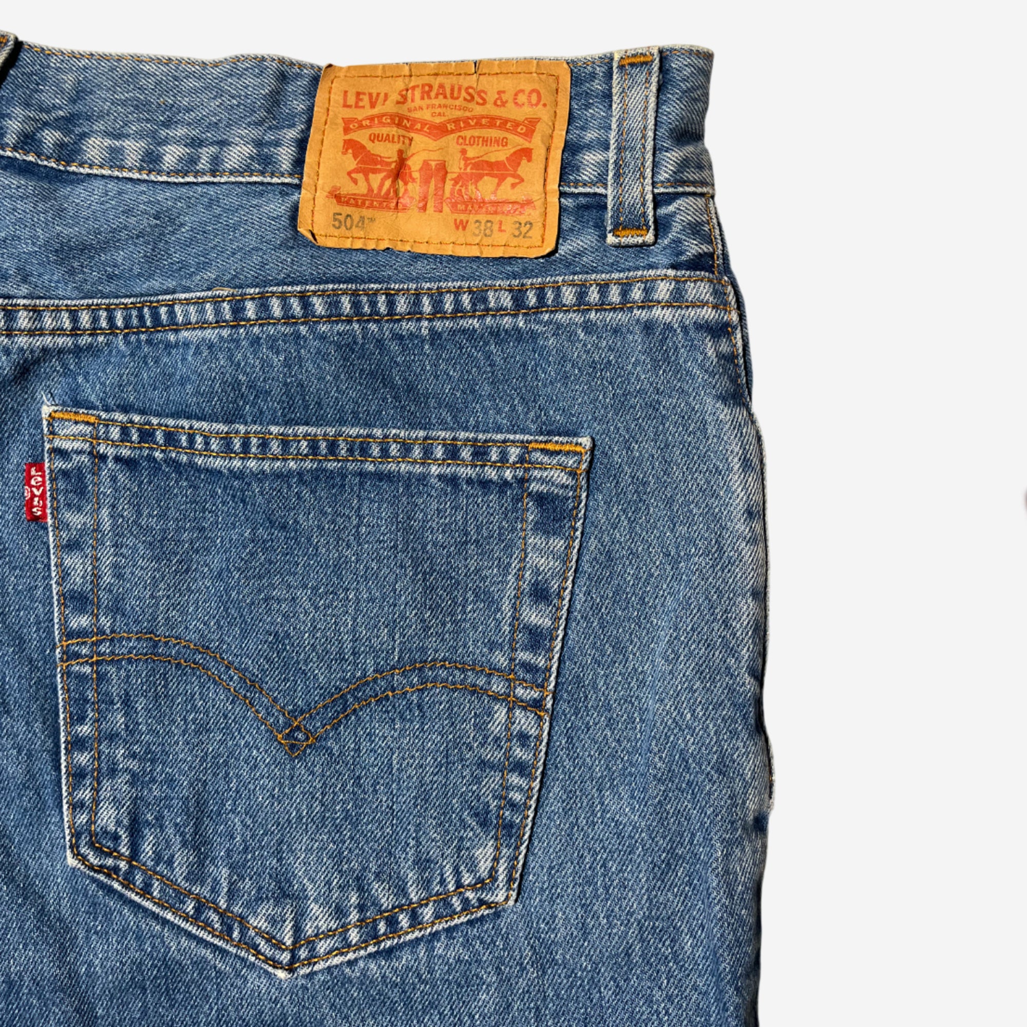 504' Regular Straight Jeans (W38 x L32)