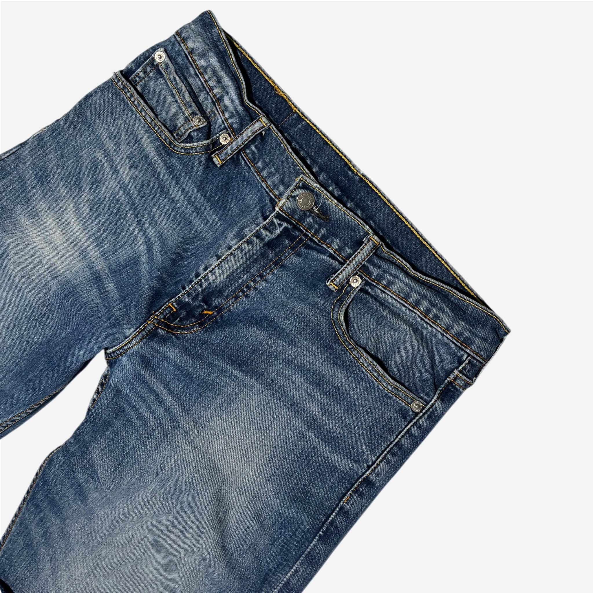 504' Regular Straight Jeans (W32 x L32)