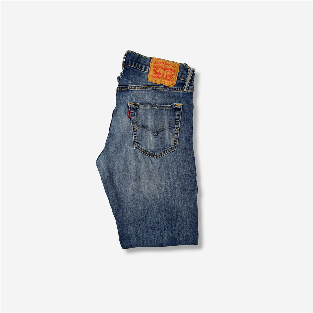 504' Regular Straight Jeans (W32 x L32)