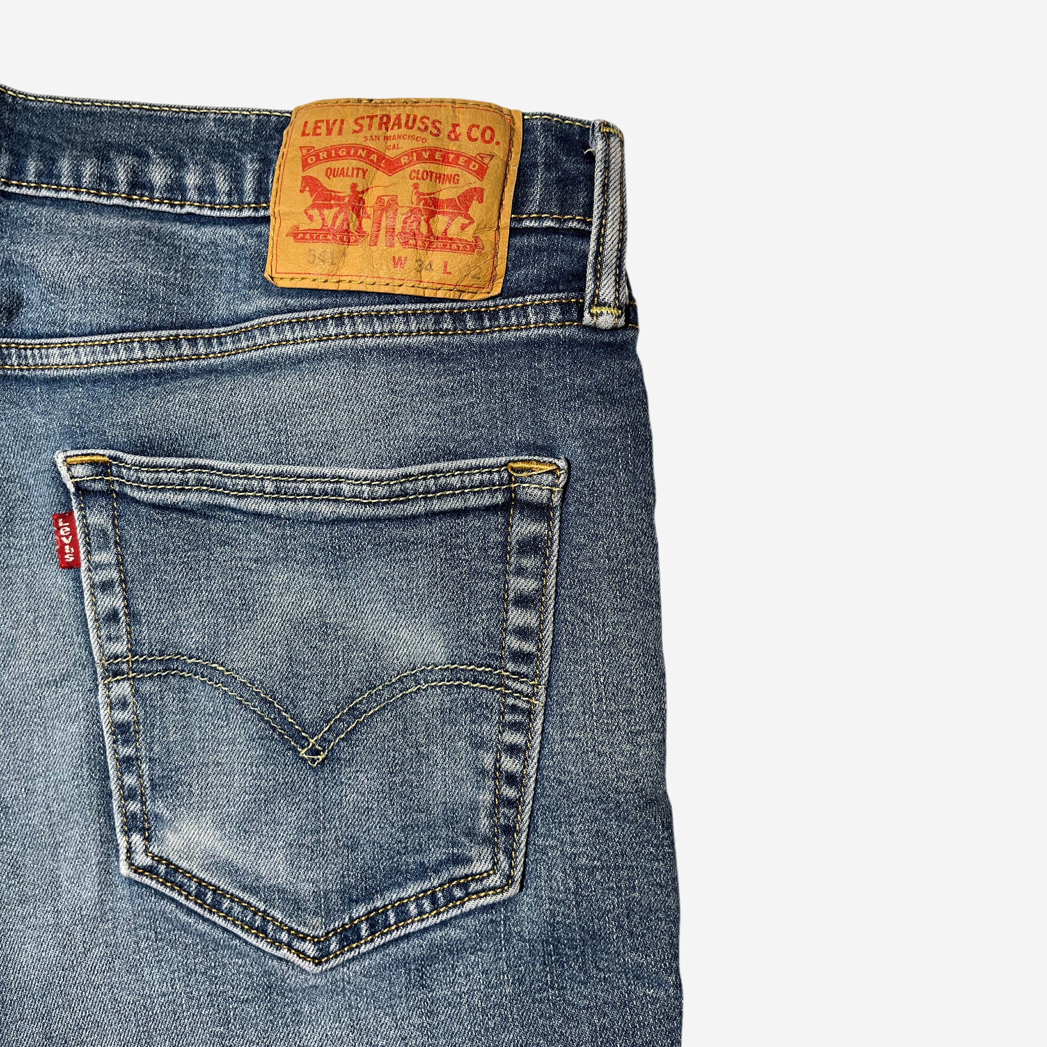 541' Athletic Tapered Fit Jeans (W34 x L32) - Evinto