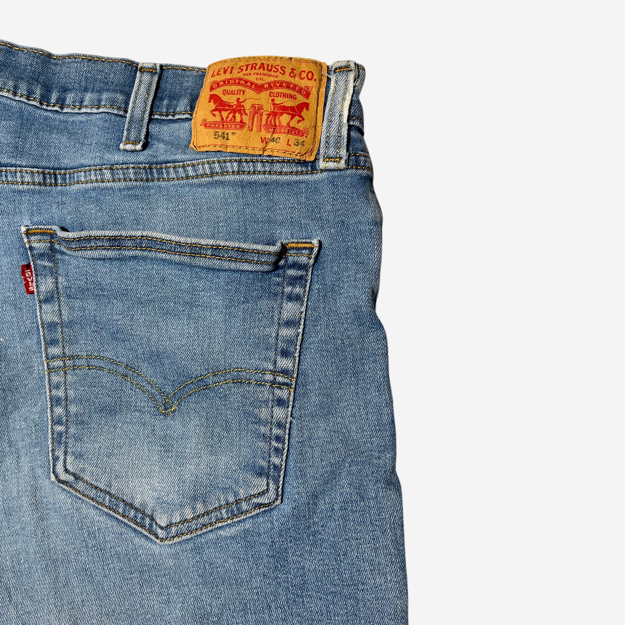 541' Athletic Taper Jeans (W40 x L34)