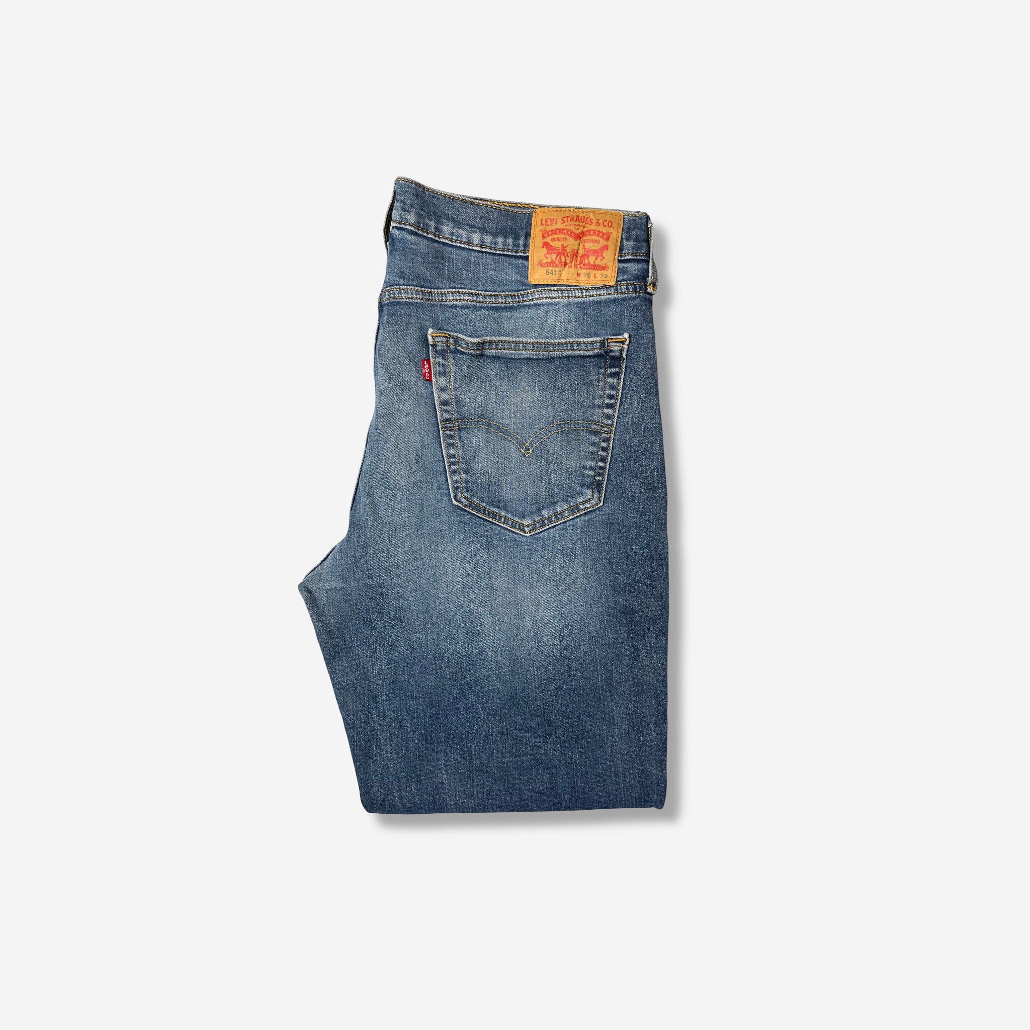 541' Athletic Taper Jeans (W36 x L32)