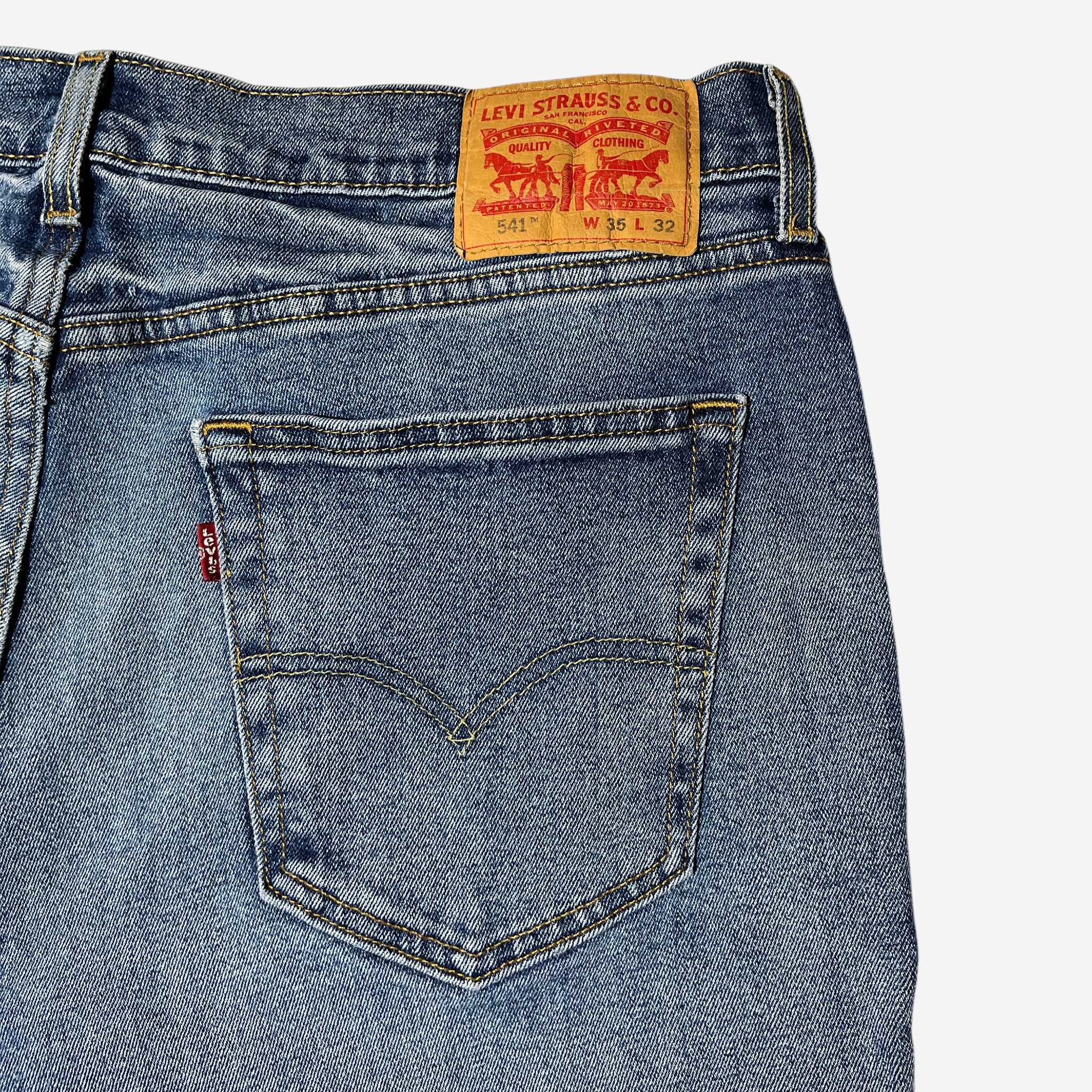 541' Athletic Taper Jeans (W35 x L32)