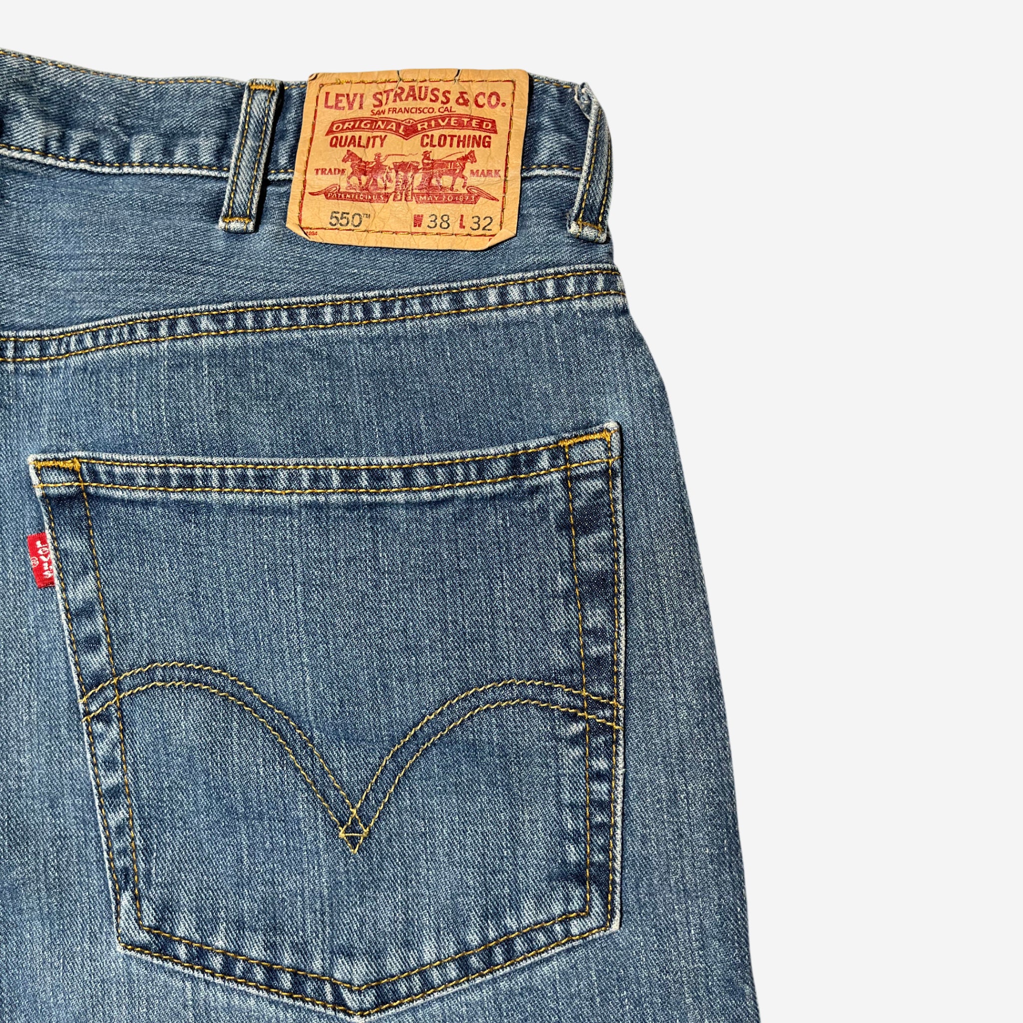 550' Relaxed Fit Jeans (W38 x L32) - Evinto