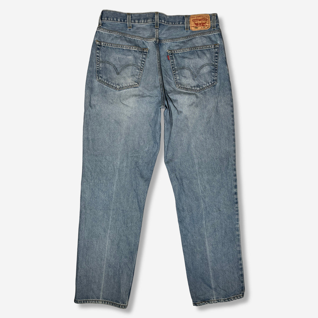 550' Relaxed Fit Jeans (W36 x L34)
