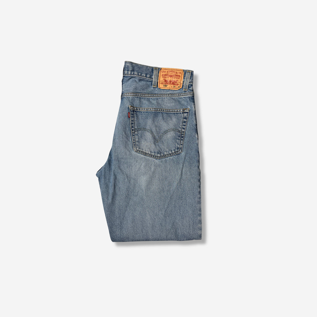 550' Relaxed Fit Jeans (W36 x L34)
