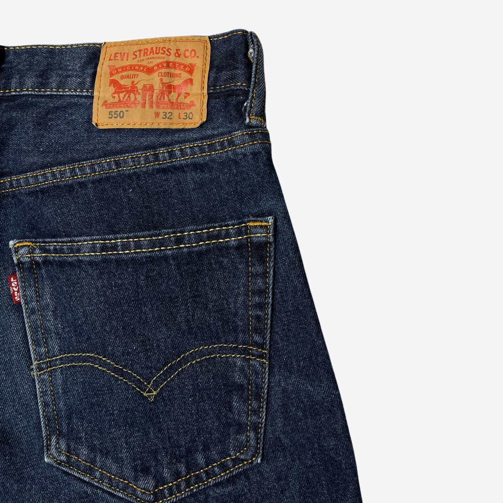 550' Relaxed Fit Jeans (W32 x L30)