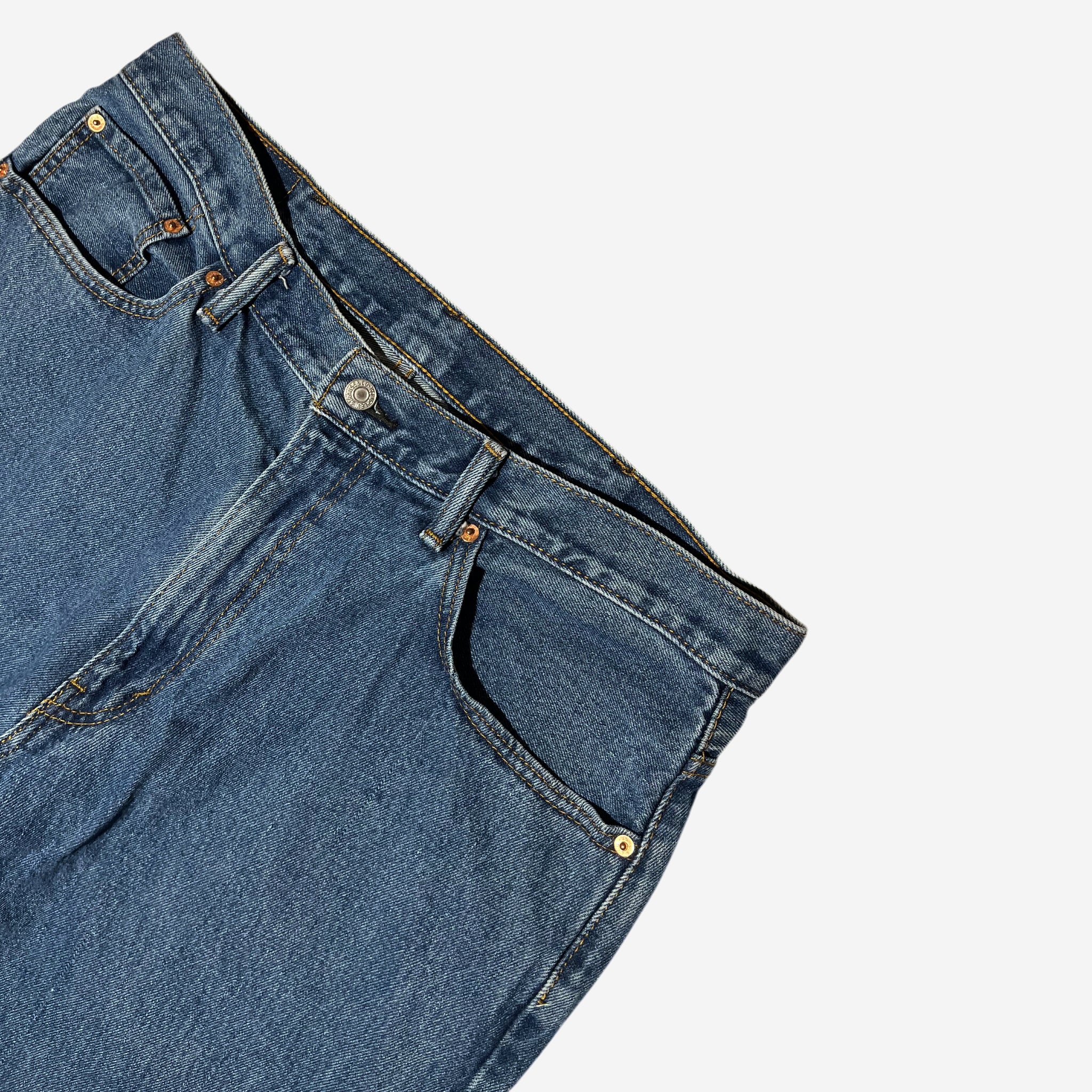 550' Relaxed Fit Jeans (W38 x L34)