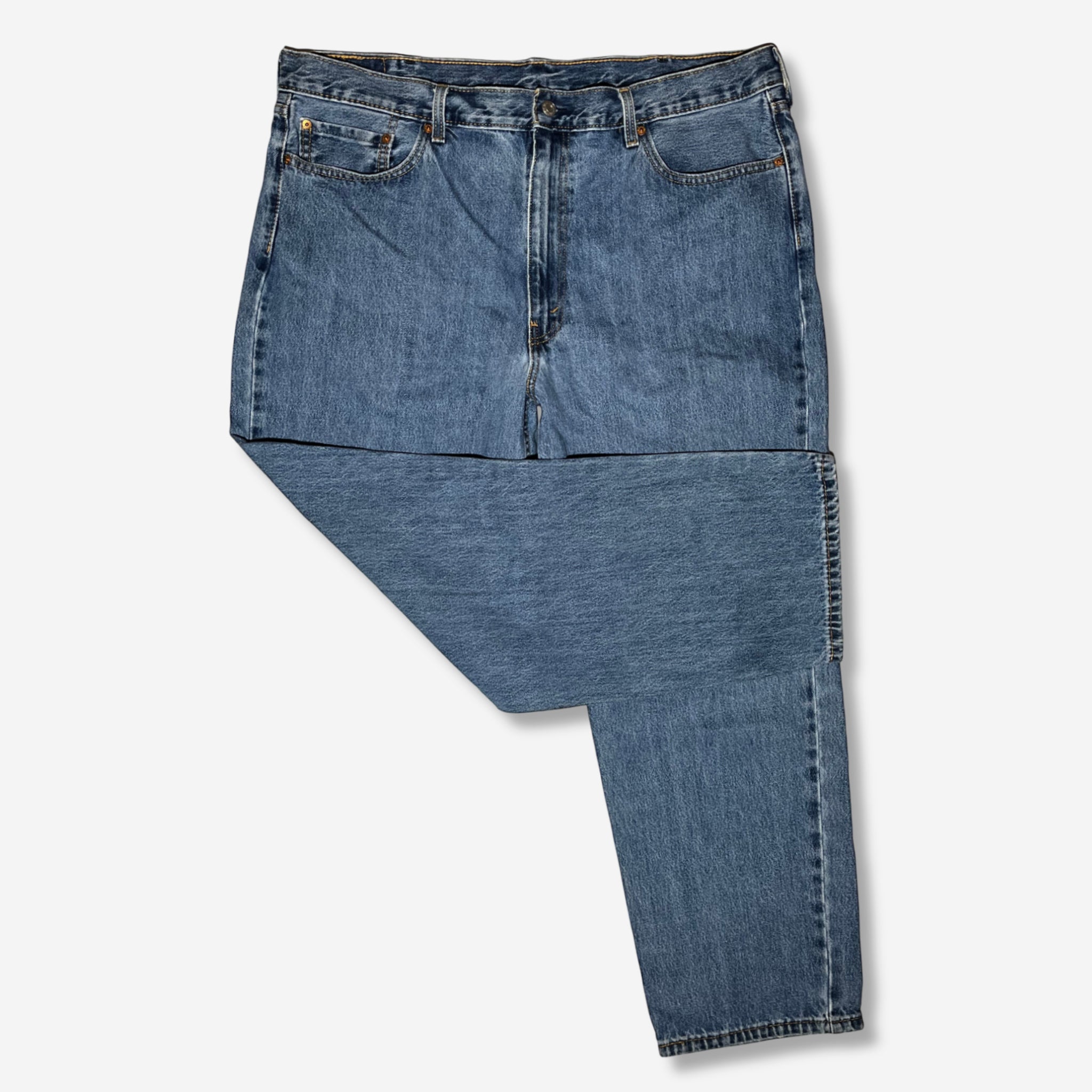 550' Relaxed Fit Jeans (W42 x L30)