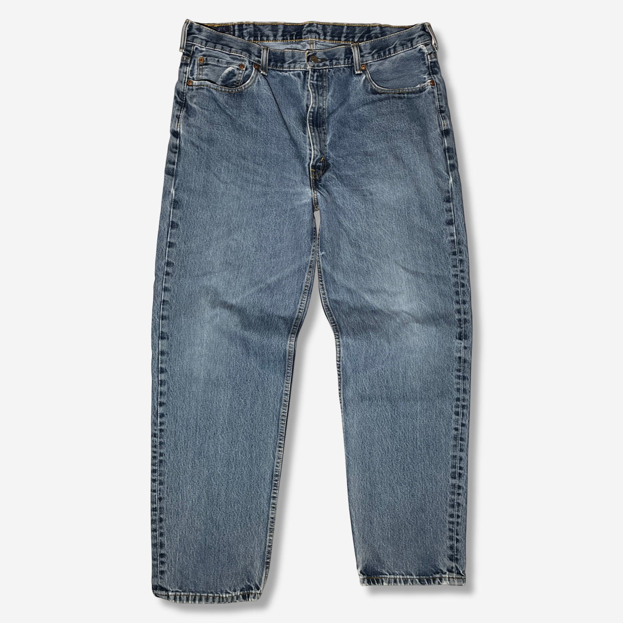 550' Relaxed Fit Jeans (W42 x L34)