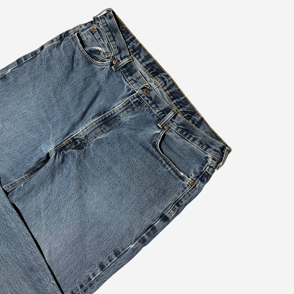550' Relaxed Fit Jeans (W42 x L34)